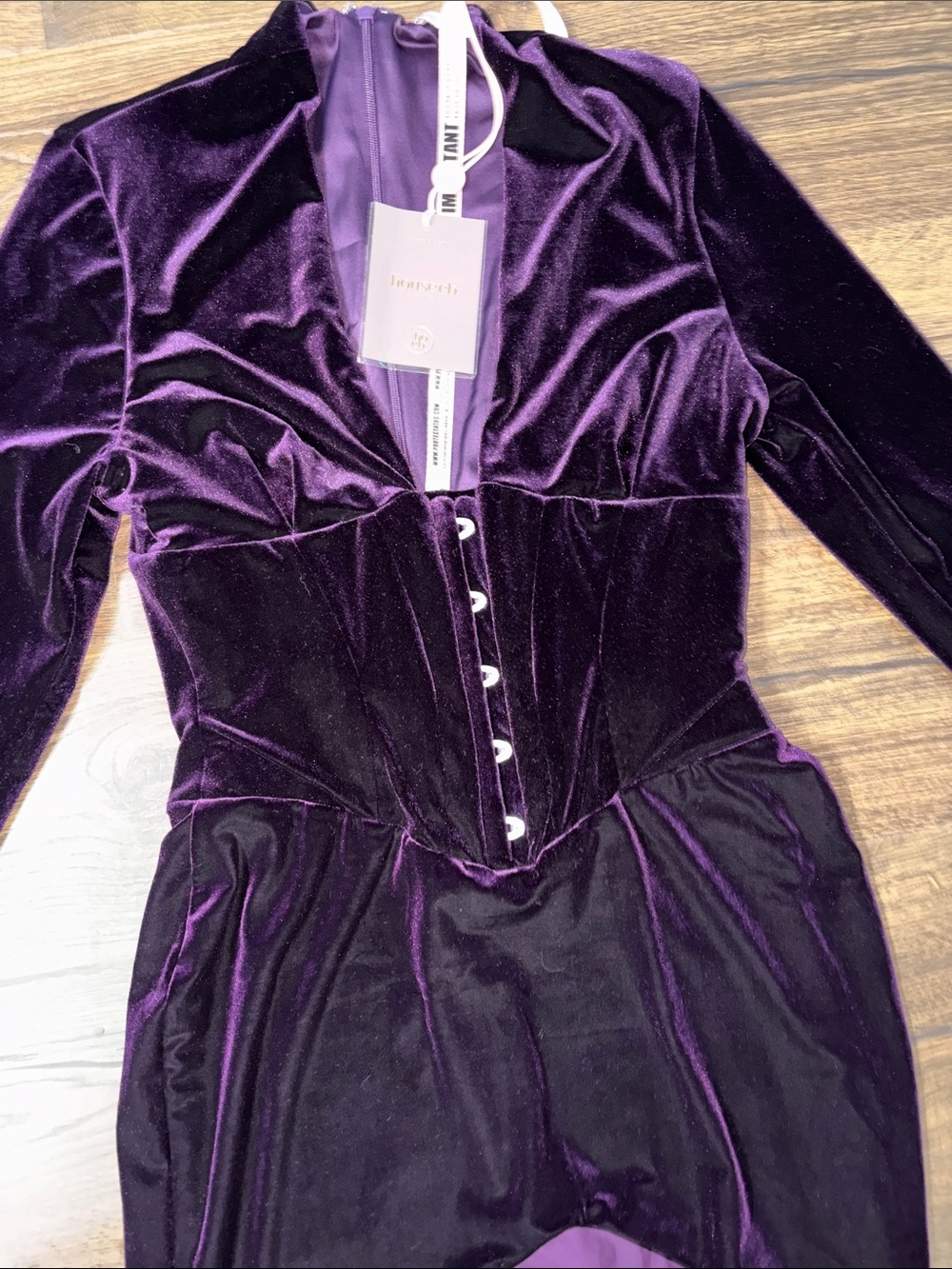 House of CB Purple Velvet Long-Sleeve Midi Dress - Picture 5 of 9